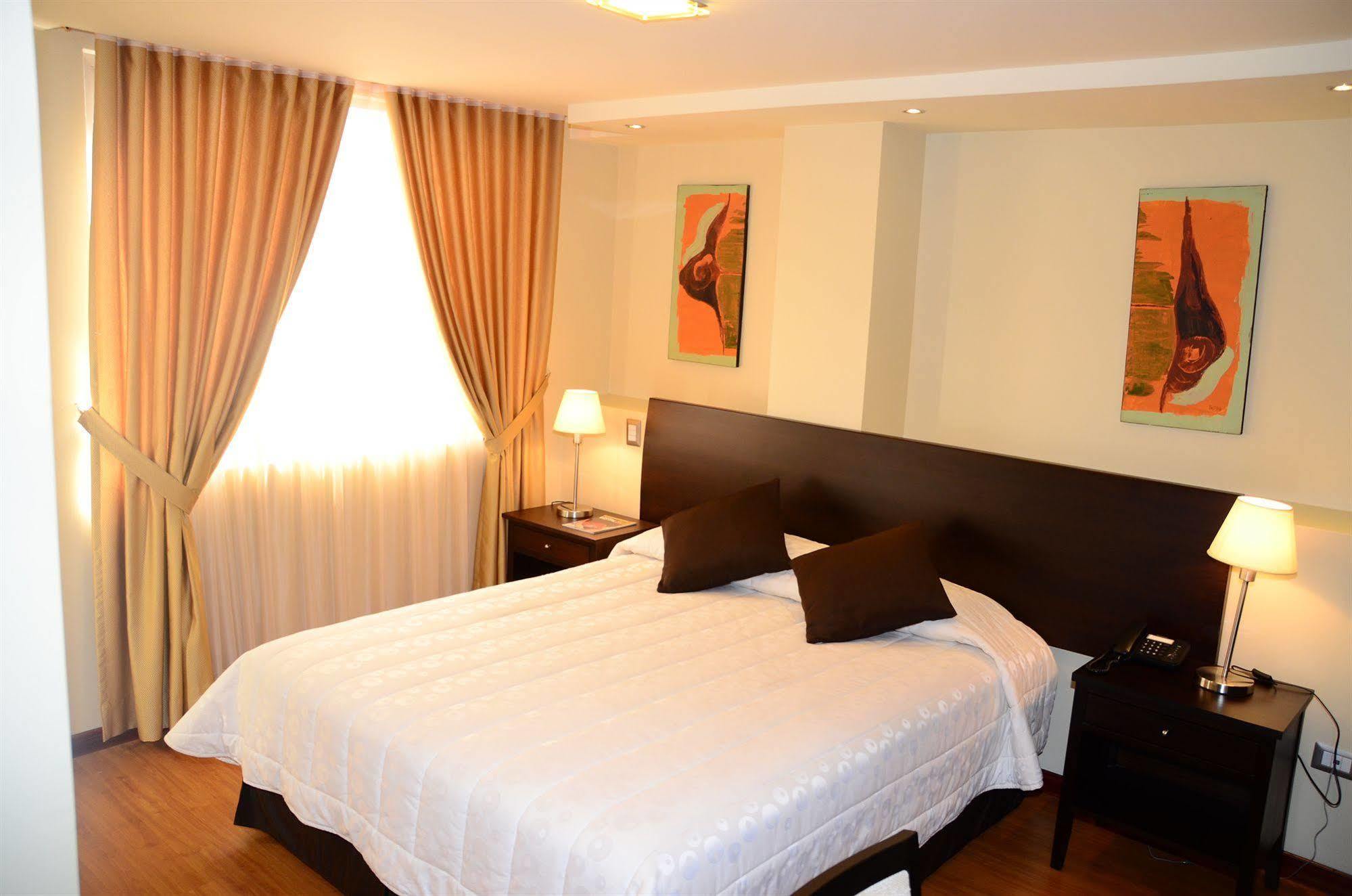 Zamorano Real Hotel Loja Eksteriør billede